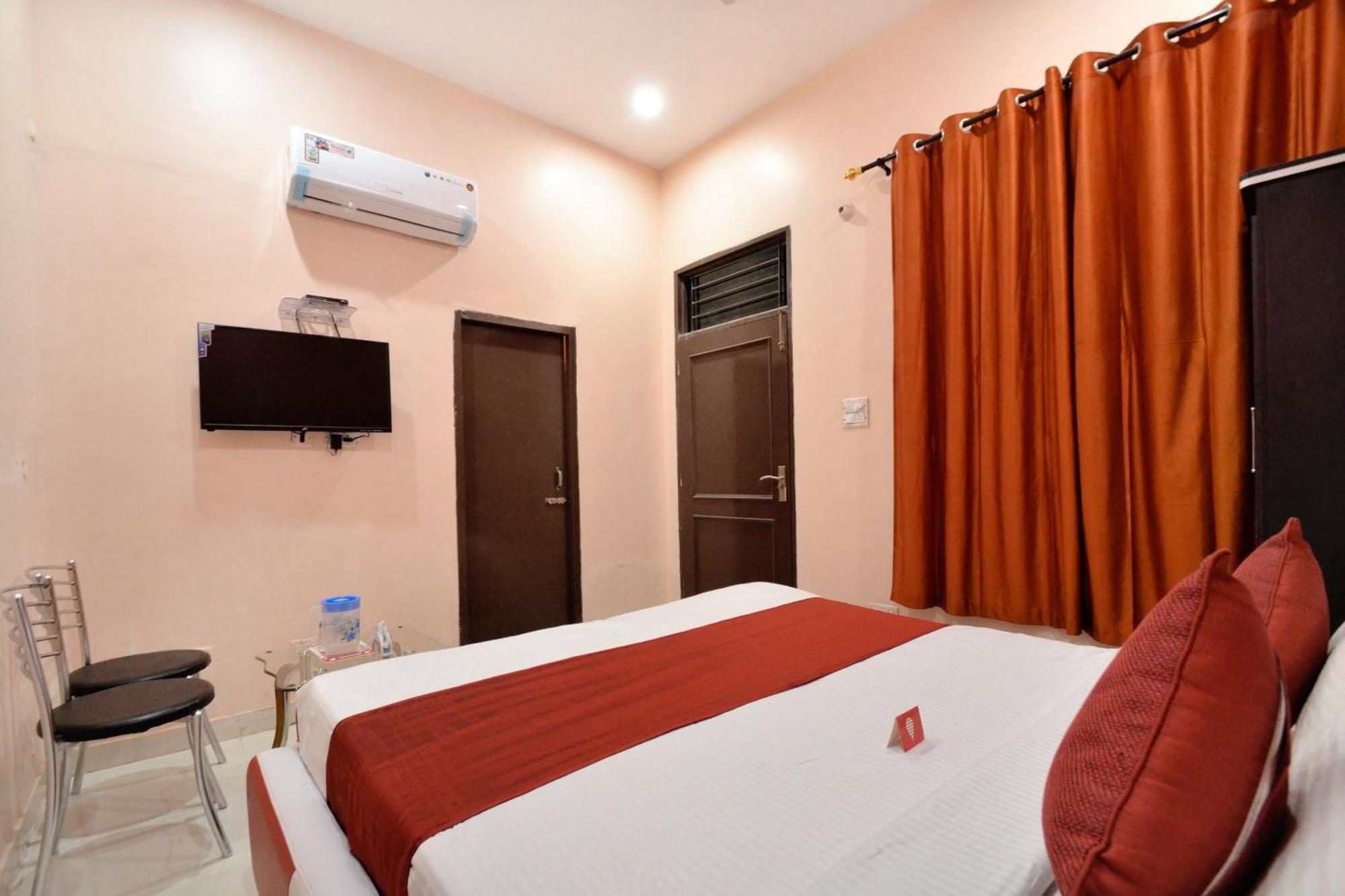 Hotel O Galaxy Chandigarh Exterior photo